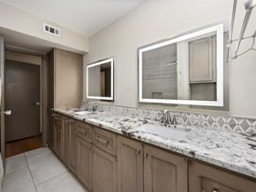 470 N Post Oak Lane 470, Houston TX 77024