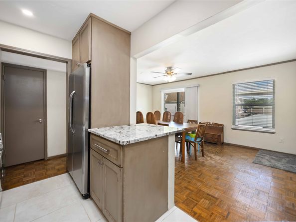 470 N Post Oak Lane 470, Houston TX 77024