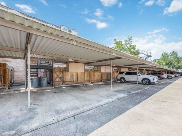 470 N Post Oak Lane 470, Houston TX 77024