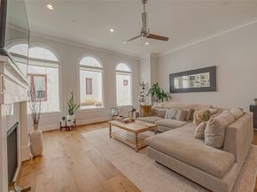 5213 Feagan Street H, Houston TX 77007