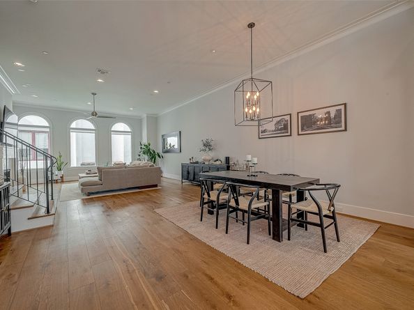 5213 Feagan Street H, Houston TX 77007