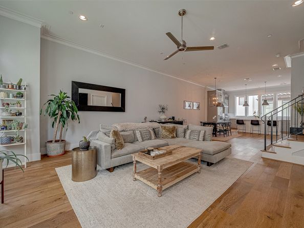 5213 Feagan Street H, Houston TX 77007