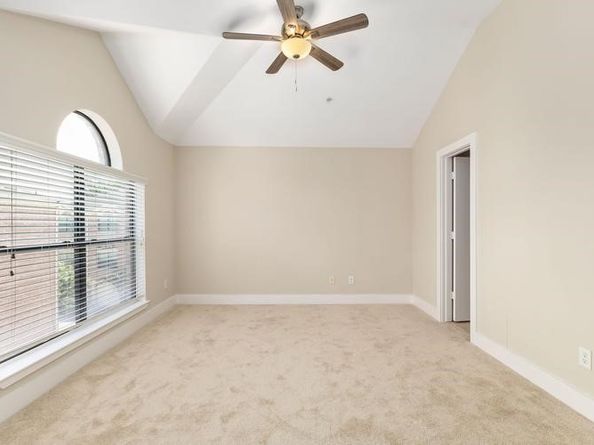 8715 MEADOWCROFT Drive 501, Houston TX 77063