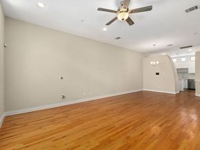 8715 MEADOWCROFT Drive 501, Houston TX 77063