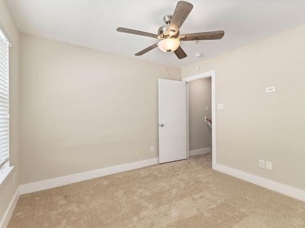 8715 MEADOWCROFT Drive 501, Houston TX 77063