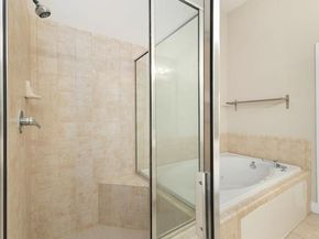 8715 MEADOWCROFT Drive 501, Houston TX 77063