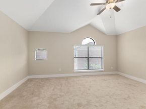 8715 MEADOWCROFT Drive 501, Houston TX 77063