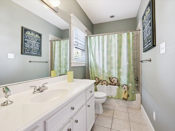 409 W 21st Street, Houston TX 77008