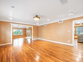 1709 Calumet Street, Houston TX 77004