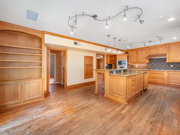 1709 Calumet Street, Houston TX 77004