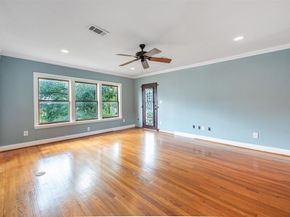 1709 Calumet Street, Houston TX 77004