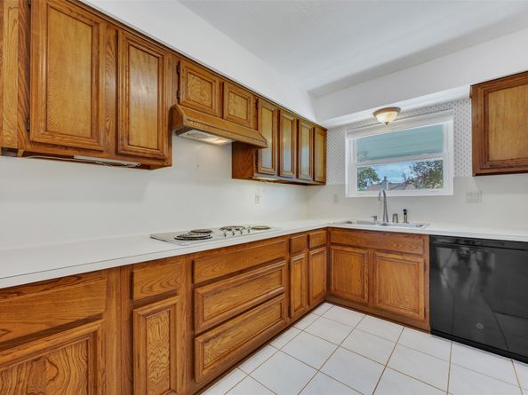 15426 Woodhorn Drive, Houston TX 77062