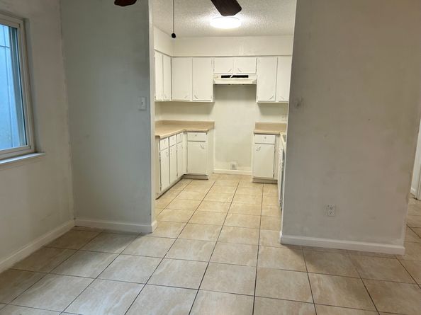 5709 Brookglen Drive, Houston TX 77017