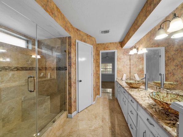 6714 Brittany Park Lane, Houston TX 77066