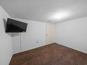6714 Brittany Park Lane, Houston TX 77066