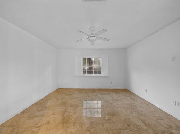 6714 Brittany Park Lane, Houston TX 77066