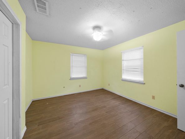 6714 Brittany Park Lane, Houston TX 77066