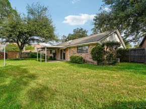 6031 Viking Drive, Houston TX 77092