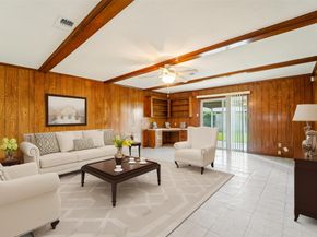 6031 Viking Drive, Houston TX 77092