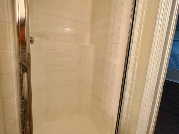 5642 Park Village Drive, Houston TX 77048