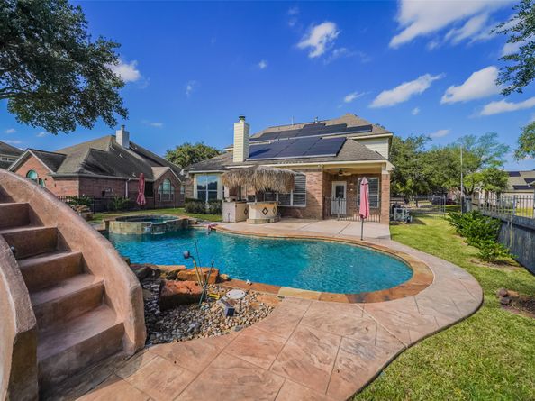 12107 Canyon Mills Drive, Houston TX 77095