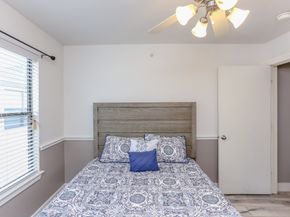 3501 Link Valley Drive 603, Houston TX 77025
