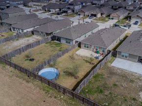 10507 Vinca Minor Lane, Houston TX 77016