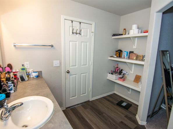 10507 Vinca Minor Lane, Houston TX 77016