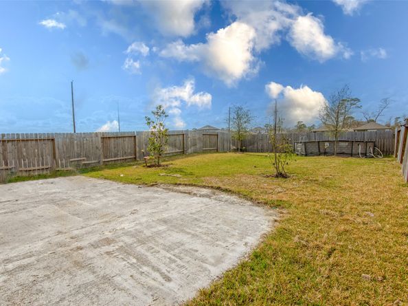 10507 Vinca Minor Lane, Houston TX 77016