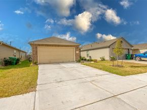 10507 Vinca Minor Lane, Houston TX 77016