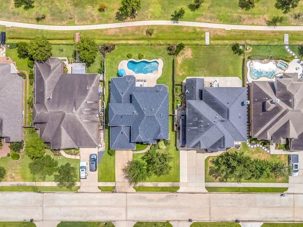 17414 Elverson Oaks Drive, Tomball TX 77377