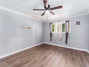 5814 Theall Road, Houston TX 77066