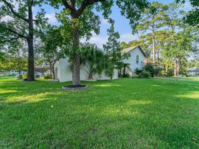 5814 Theall Road, Houston TX 77066