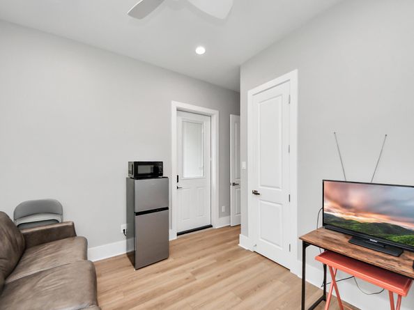 2627 Carmel Street, Houston TX 77091
