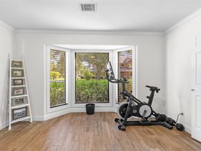 10 Holly Tree Lane, Spring TX 77373