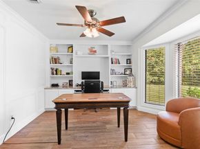 10 Holly Tree Lane, Spring TX 77373