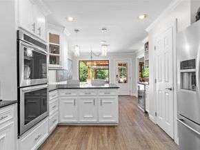 10 Holly Tree Lane, Spring TX 77373