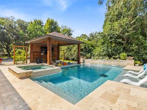 10 Holly Tree Lane, Spring TX 77373