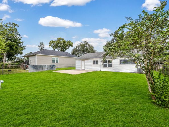 4414 Tavenor Lane, Houston TX 77047