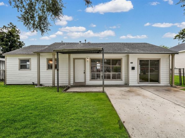 4414 Tavenor Lane, Houston TX 77047