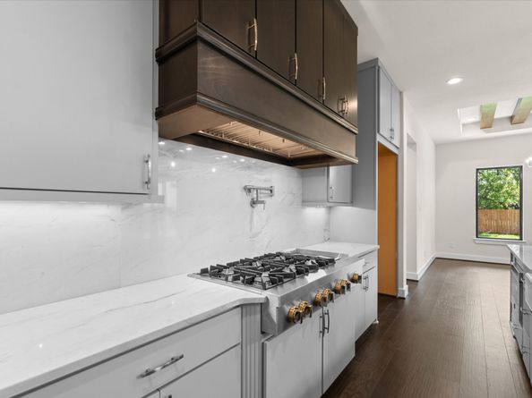 1504 Story Street, Houston TX 77055