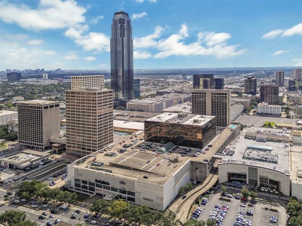 2400 Mccue Road 260, Houston TX 77056