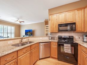 2400 Mccue Road 260, Houston TX 77056