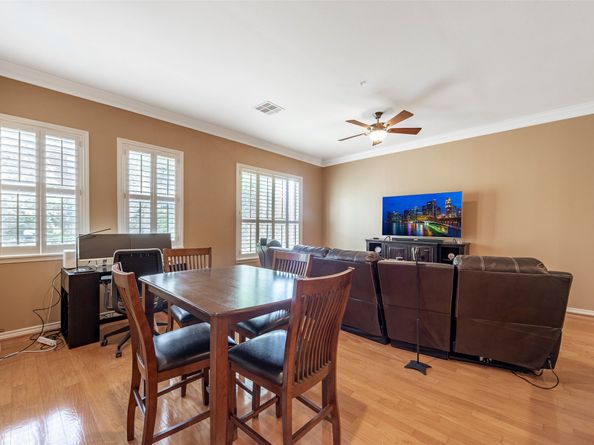 2400 Mccue Road 260, Houston TX 77056