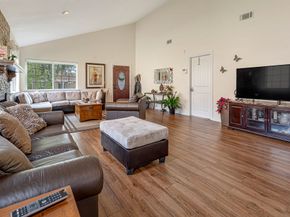13806 Sheri Hollow Lane, Houston TX 77082