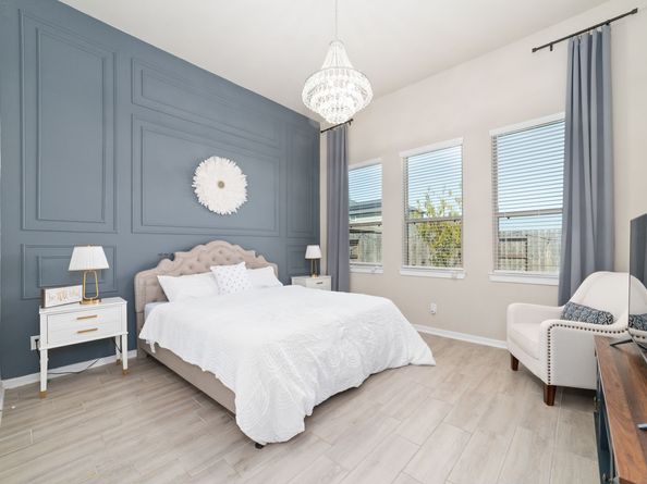 2023 Woodgate Ln, Tomball TX 77375