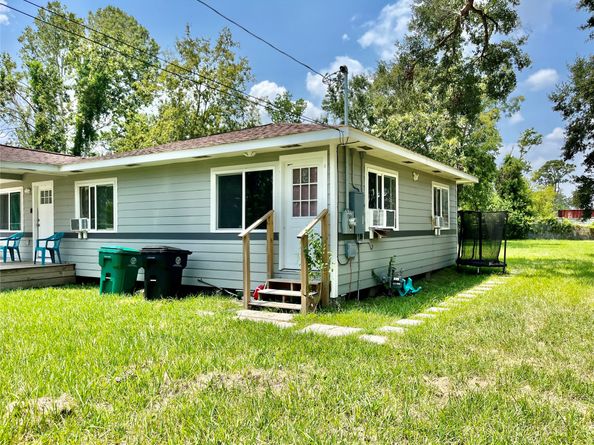 7003 Hoffman Street, Houston TX 77028