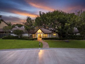 2 Wild Oak Circle, Houston TX 77055