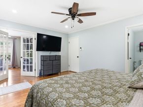 2 Wild Oak Circle, Houston TX 77055