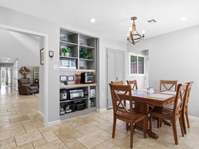 2 Wild Oak Circle, Houston TX 77055